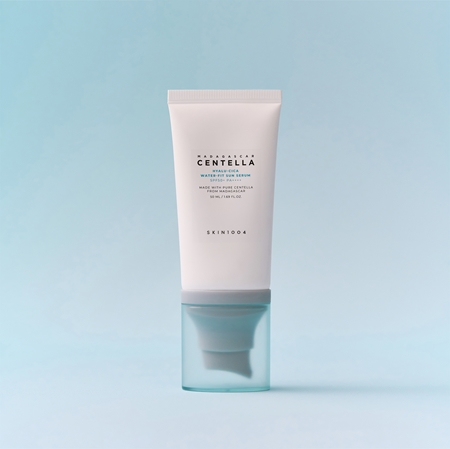 SKIN1004 Madagascar Centella Hyalu-Cica Water-Fit Sun Serum захисна сироватка зі зволожуючим ефектом