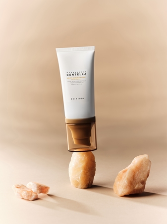 SKIN1004 Madagascar Centella Air-Fit Suncream Light fluide protecteur minéral visage SPF 30