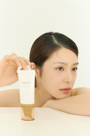SKIN1004 Madagascar Centella Air-Fit Suncream Light fluide protecteur minéral visage SPF 30