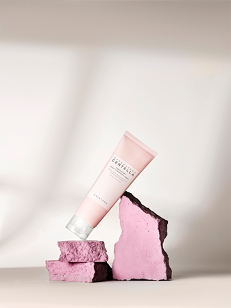 SKIN1004 Madagascar Centella Poremizing Deep Cleansing Foam Deep-Cleansing Mousse to smooth skin and minimise pores