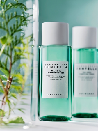 SKIN1004 Madagascar Centella Tea-Trica Purifying Toner giliai valantis tonikas odą glotninančio ir poras sutraukiančio poveikio