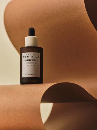 SKIN1004 Madagascar Centella Probio-Cica Intensive Ampoule siero lenitivo per ripristinare la barriera cutanea