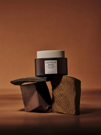 SKIN1004 Madagascar Centella Probio-Cica Enrich Cream crème hydratation intense pour apaiser la peau
