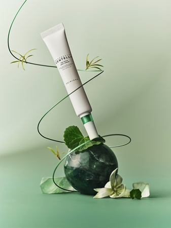 SKIN1004 Madagascar Centella Tea-Trica Spot Cream Acne Local Treatment with soothing effect