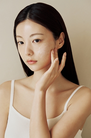 SKIN1004 Madagascar Centella Light Cleansing Oil καθαριστικό λάδι και ντεμακιγιάζ με καταπραϋντική δράση