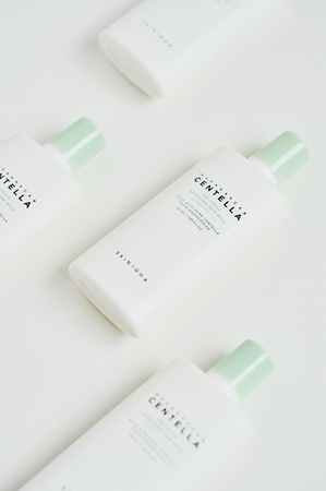 SKIN1004 Madagascar Centella Tea-Trica Sun Milk Extra Light Body Sunscreen SPF 50+