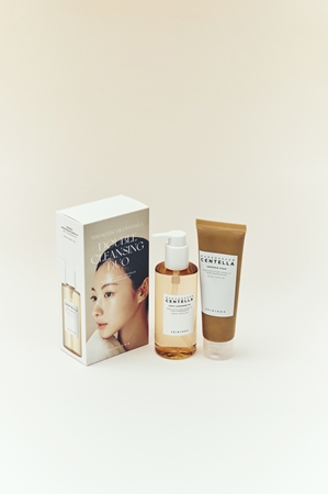 SKIN1004 Madagascar Centella Double Cleansing Duo set for clean and soothed skin