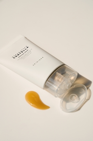 SKIN1004 Madagascar Centella Soothing Cream crème nourrissante et apaisante pour la régénération de la peau