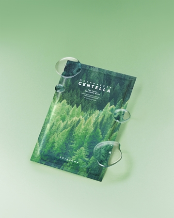 SKIN1004 Madagascar Centella Tea-Trica Relaxing Mask Sheet Mask with soothing effect