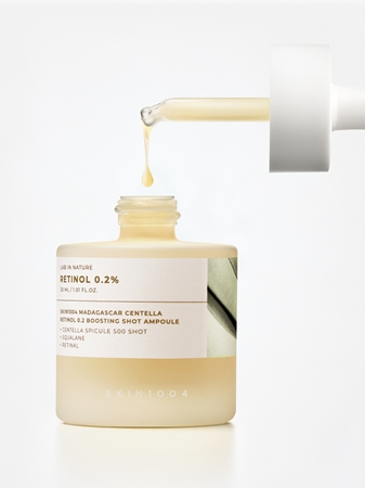 SKIN1004 Lab In Nature Retinol 0.2% Boosting Shot Ampoule regenerating anti-wrinkle serum for increased skin elasticity