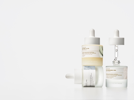 SKIN1004 Lab In Nature Retinol 0.2% Boosting Shot Ampoule regenerating anti-wrinkle serum for increased skin elasticity