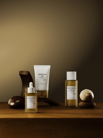 SKIN1004 Madagascar Centella Teca Ampoule Intensiv-Serum zur Beruhigung der Haut
