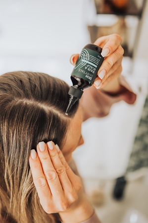 Skin Fairytale Hydro Serum Moisturizing Serum for dry and itchy scalp