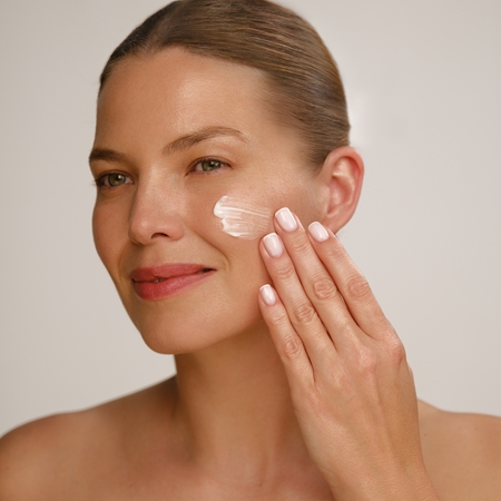 SKINSOO LuminaCell Exosome Cream creme facial iluminador