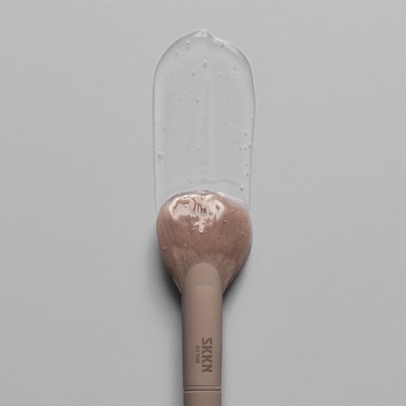 SKKN by Kim Treatment Brush makeup brush