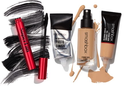 Smashbox Super Fan Mascara mascara cu rotatie pentru o buna definire a genelor
