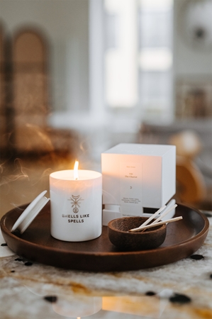 Smells Like Spells Major Arcana The Lovers candela profumata