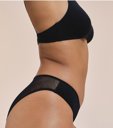 Snuggs Lace Brief Recycled Nylon Black látkové menstruační kalhotky