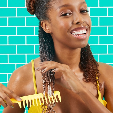 Sol de Janeiro Triple Brazilian Butter™ Hair Repair Treatment intensyviai drėkinanti ir maitinanti kaukė sausiems ir pažeistiems plaukams