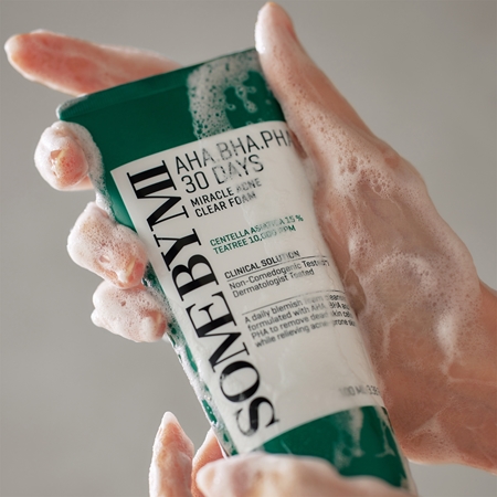 Some By Mi AHA∙BHA∙PHA 30 Days Miracle Acne Clear Foam hloubkově čisticí pěna pro problematickou pleť, akné
