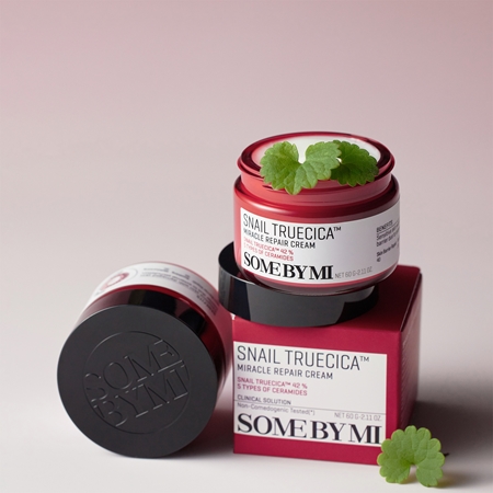 Some By Mi Snail Truecica Miracle Repair Cream Lindrande och fuktgivande kräm