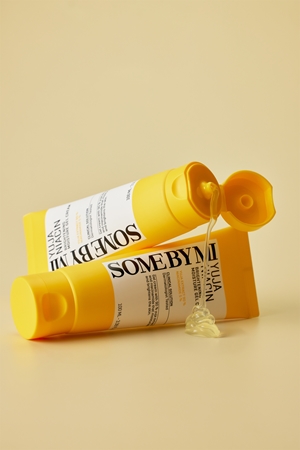 Some By Mi Yuja Niacin 30 Days Brightening Moisture Gel Cream Niisutav geelkreem sära andva efektiga