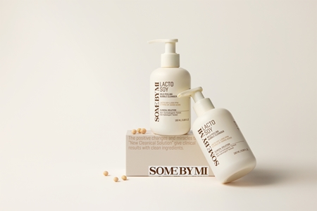 Some By Mi Lacto Soy Mild Bubble Peeling Cleanser Zachte Reinigingspeeling voor Gevoelige Huid