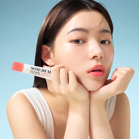 Some By Mi V10 Hyal Lip Protector bálsamo protector labial SPF 15