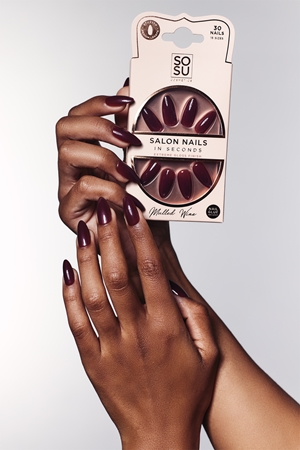 SOSU Cosmetics Salon Nails umělé nehty