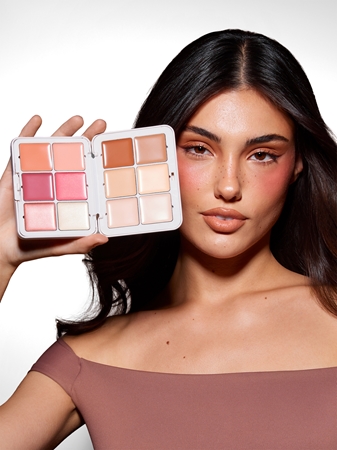 SOSU Cosmetics Complete Canvas Complexion Palette мультифункціональна палетка для обличчя