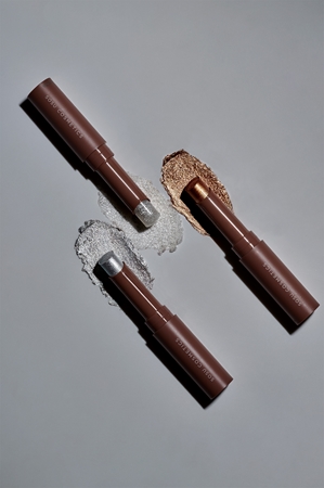 SOSU Cosmetics Icing Sticks Eyeshadow Stick