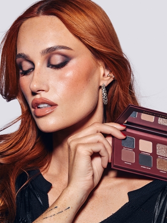 SOSU Cosmetics All Eyes On You Gift Set for women
