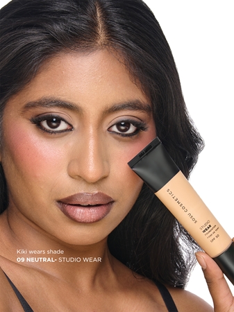 SOSU Cosmetics Studio Wear fond de teint couvrant SPF 50