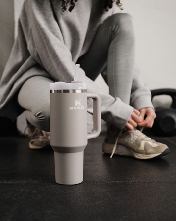 Stanley Quencher H2.O FlowState™ Tumbler ruostumaton tumbler-pullo ja pilli iso