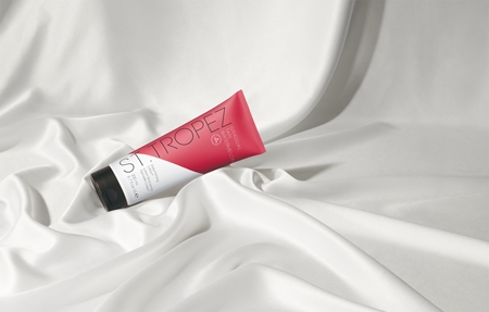 St.Tropez Gradual Tan Daily Firming Lotion Watermelon Brun-utan-sol-kroppslotion För en gradvis solbränna