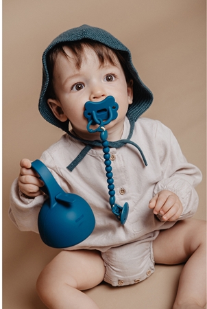 Suavinex Colour Essence Soother Holder клипс за биберон