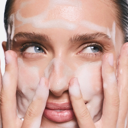 SUNEWMED+ Active Foaming Cleanser Face and Eye Makeup Removal active vitamin c foaming cleanser for face and eye makeup removal