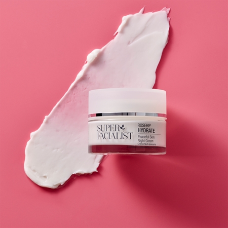 Super Facialist Rosehip Hydrate Beruhigende Nachtcreme mit feuchtigkeitsspendender Wirkung