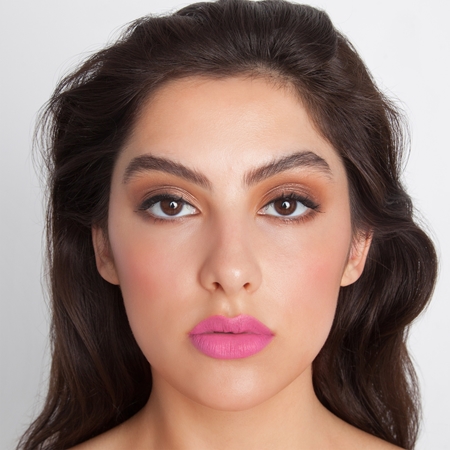 theBalm Meet Matt(e) Hughes Long Lasting Liquid Lipstick dlhotrvajúci tekutý rúž