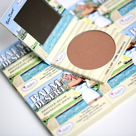 theBalm Balm Desert bronzující tvářenka