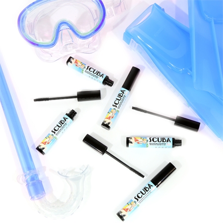 theBalm Scuba voděodolná řasenka