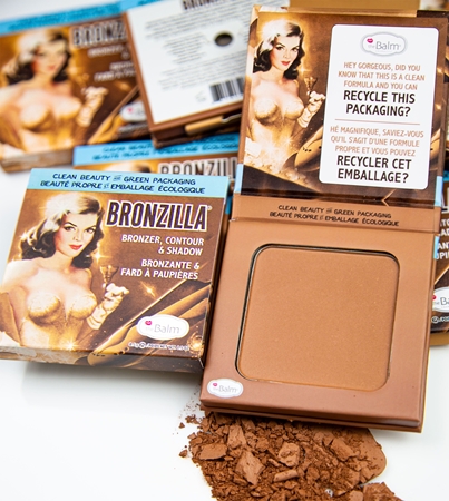 theBalm Bronzilla® bronzer, stíny a konturovací pudr v jednom