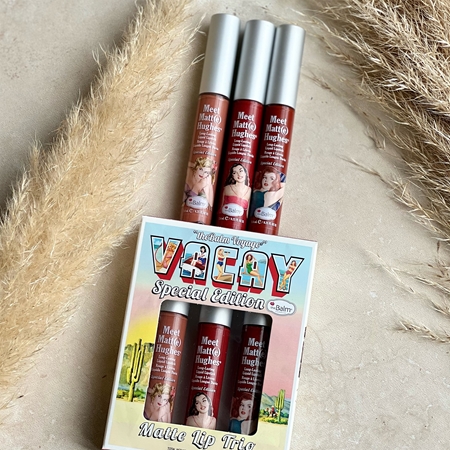 theBalm X Model Roz Voyage Matētu lūpukrāsu komplekts