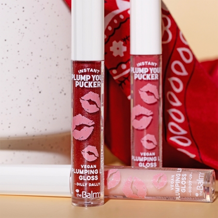 theBalm Plump Your Pucker Lip Gloss lesk na pery pre väčší objem