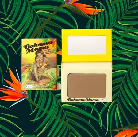 theBalm Mama® Bahama bronzer, stíny a konturovací pudr v jednom
