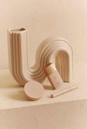 thim Skin Cover Concealer Duo maskerende concealer voor de reductie van onvolkomenheden Dubbelzijdig