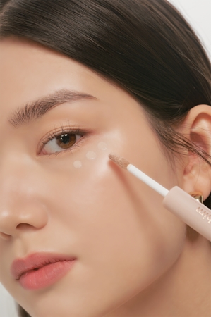 thim Skin Cover Concealer Duo maskerende concealer voor de reductie van onvolkomenheden Dubbelzijdig