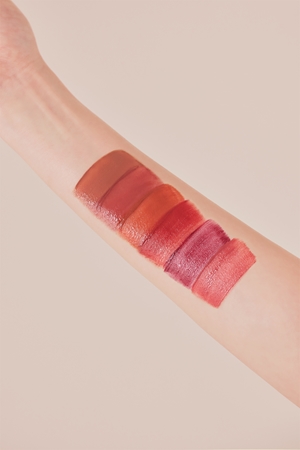 thim Sheer Matte Liquid Lip lehká tekutá matná rtěnka