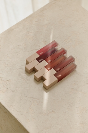 thim Sheer Matte Liquid Lip lehká tekutá matná rtěnka