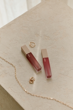 thim Sheer Matte Liquid Lip rouge à lèvres léger liquide mat